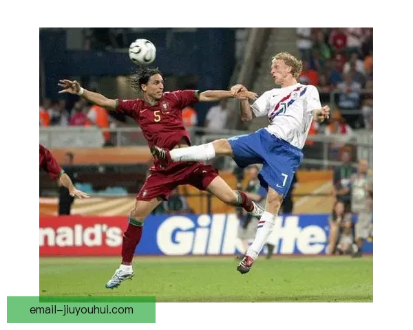 皇马伯纳乌球场新款可伸缩草坪技术成功测试引领足球场地革新