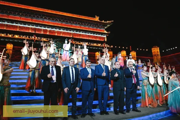 乌迪内斯城市身份认同，足球文化凝聚社区